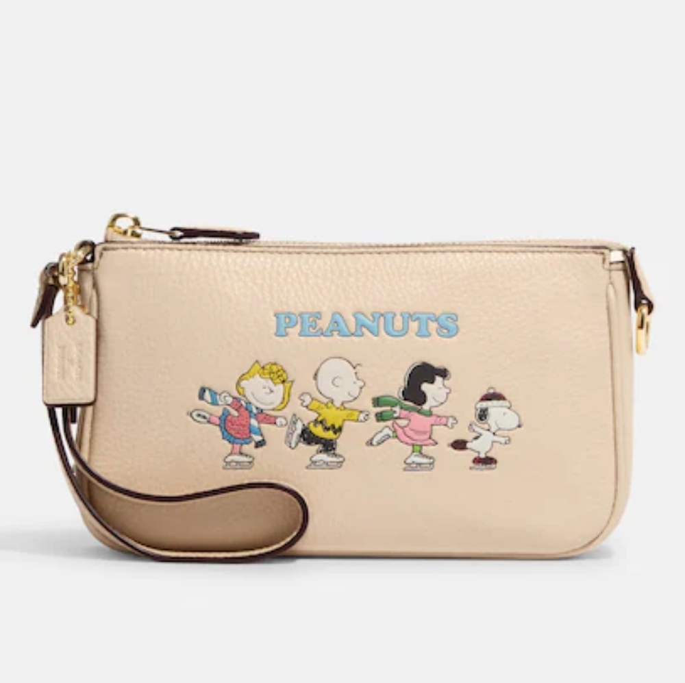 Coach X Peanuts Nolita 19 With Snoopy And Friends Motif
